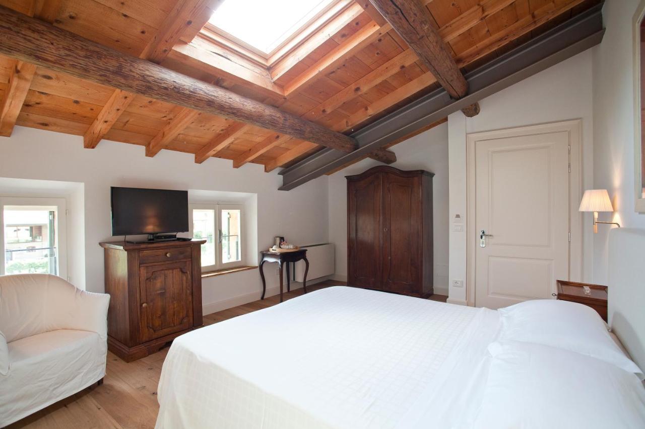 Relais Corte Guastalla Apartments Sona Buitenkant foto