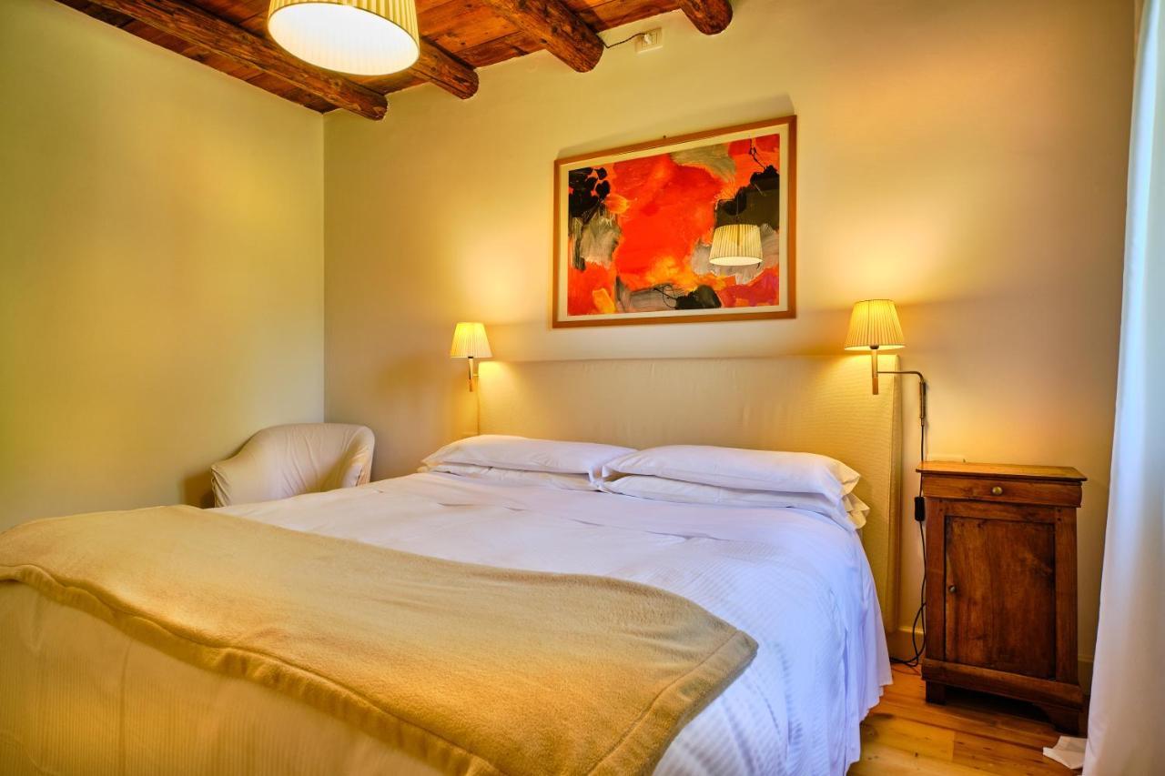 Relais Corte Guastalla Apartments Sona Buitenkant foto
