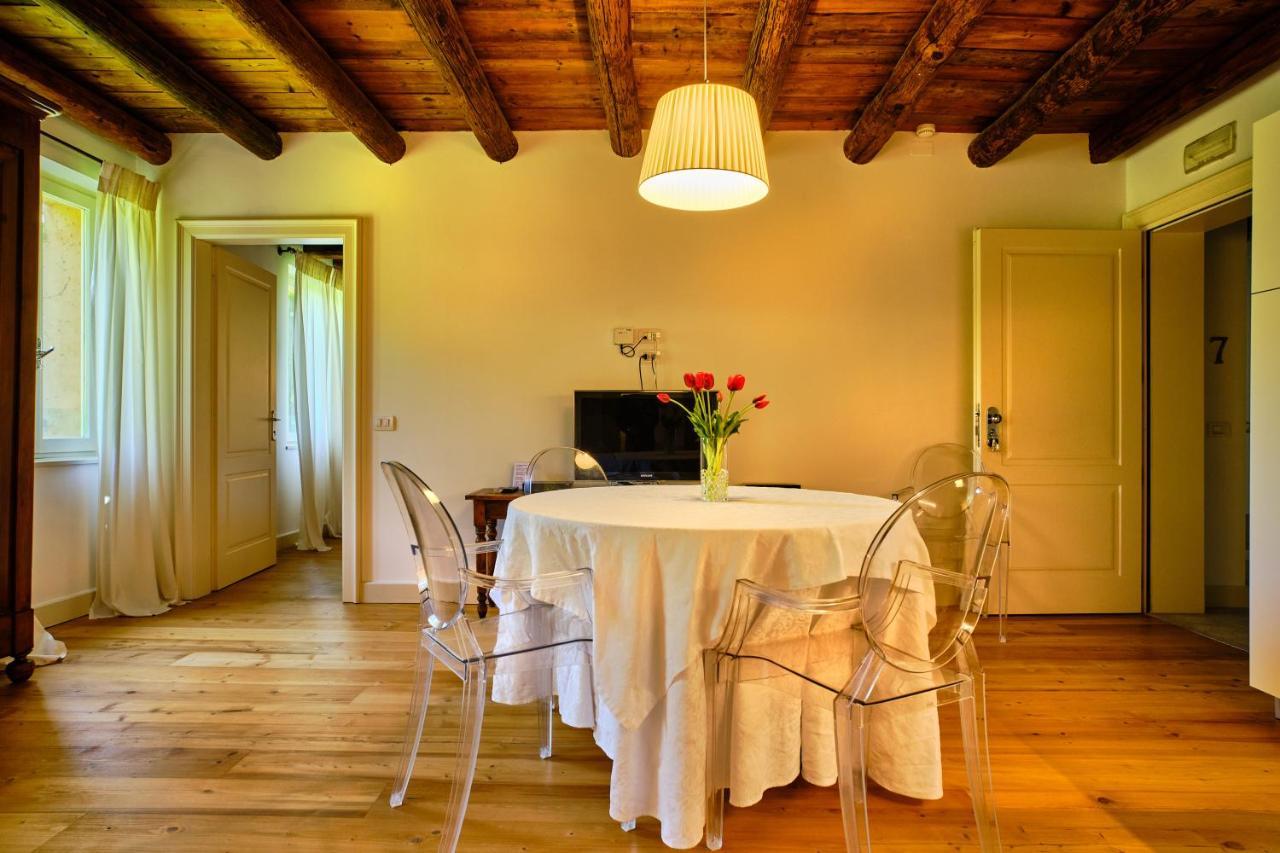Relais Corte Guastalla Apartments Sona Buitenkant foto