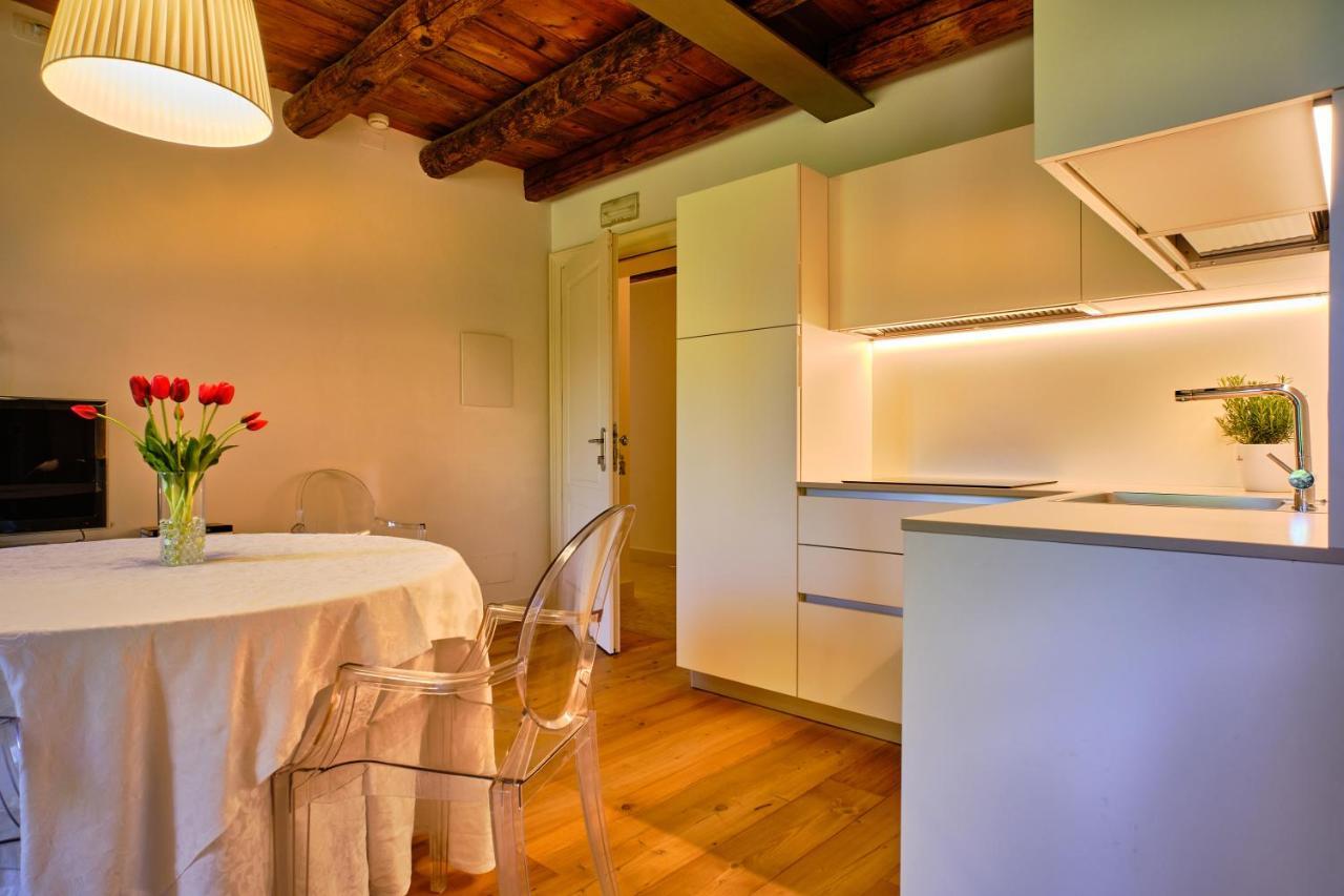 Relais Corte Guastalla Apartments Sona Buitenkant foto