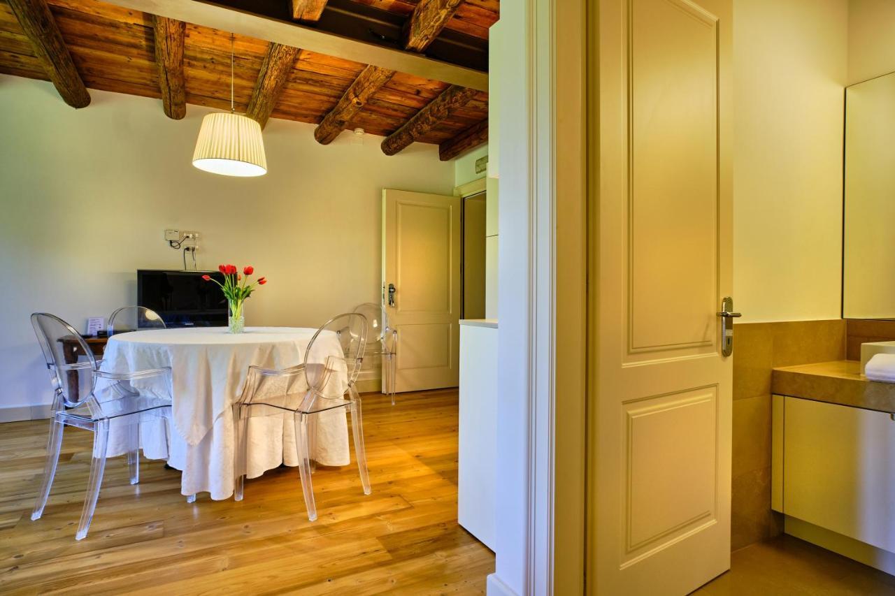 Relais Corte Guastalla Apartments Sona Buitenkant foto
