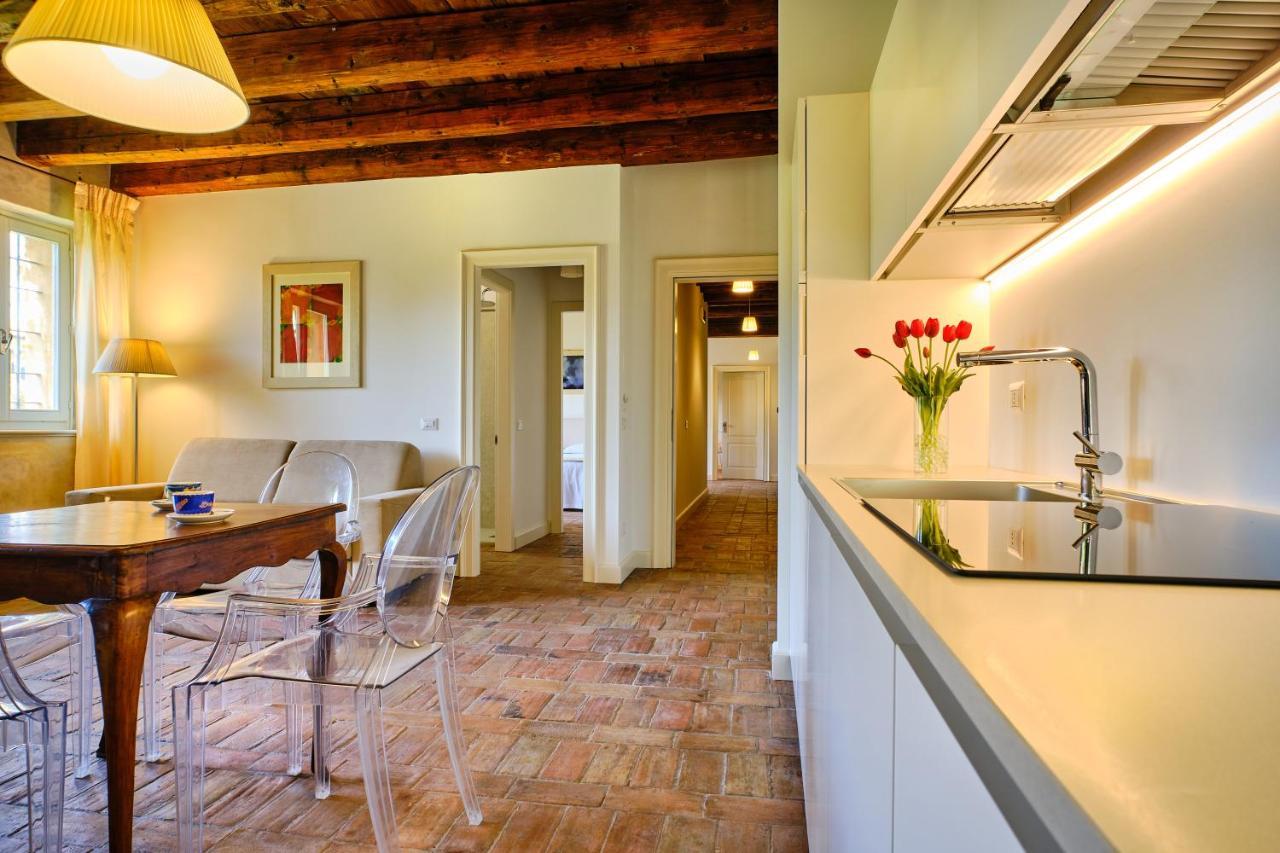 Relais Corte Guastalla Apartments Sona Buitenkant foto