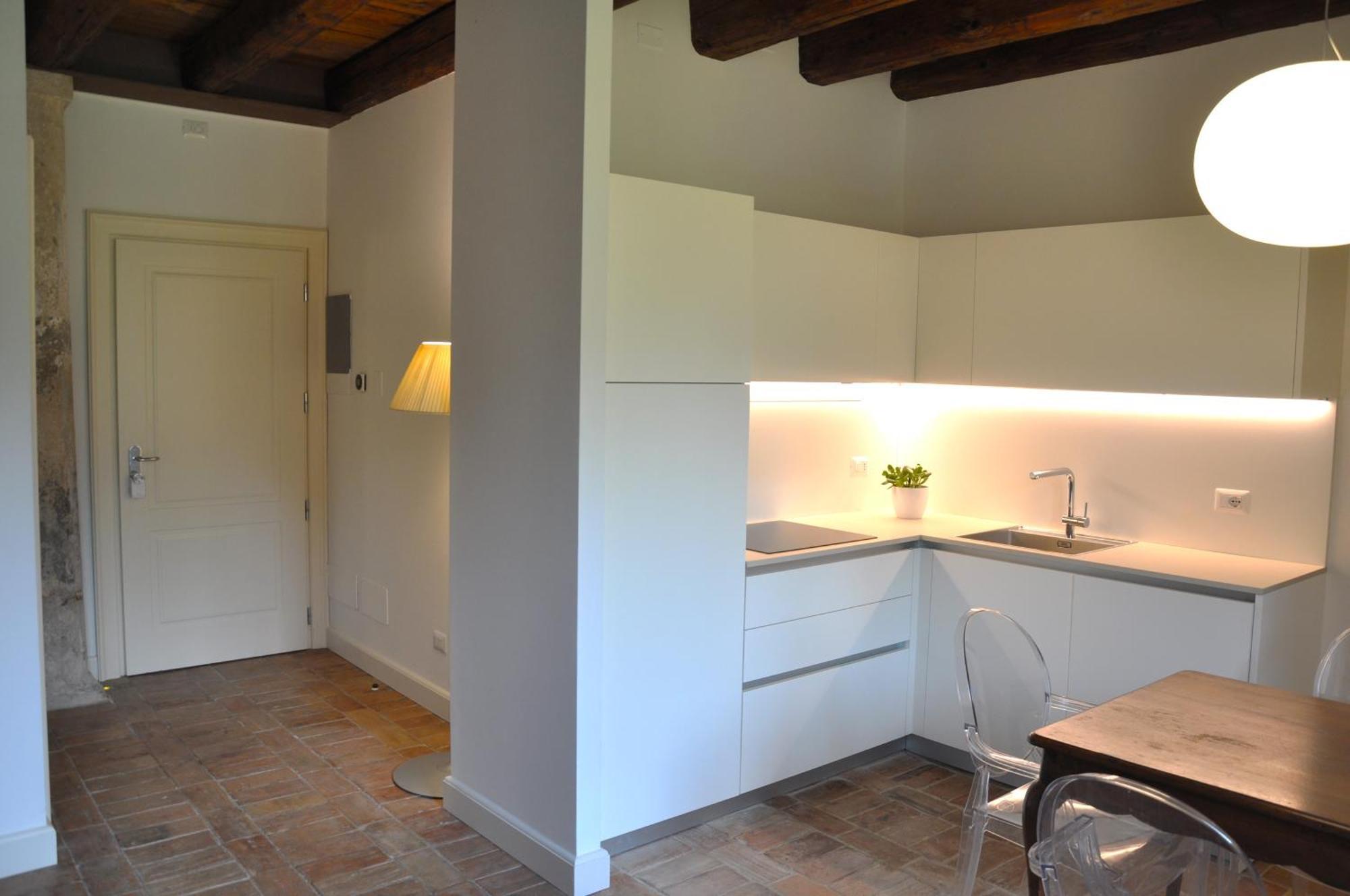 Relais Corte Guastalla Apartments Sona Buitenkant foto