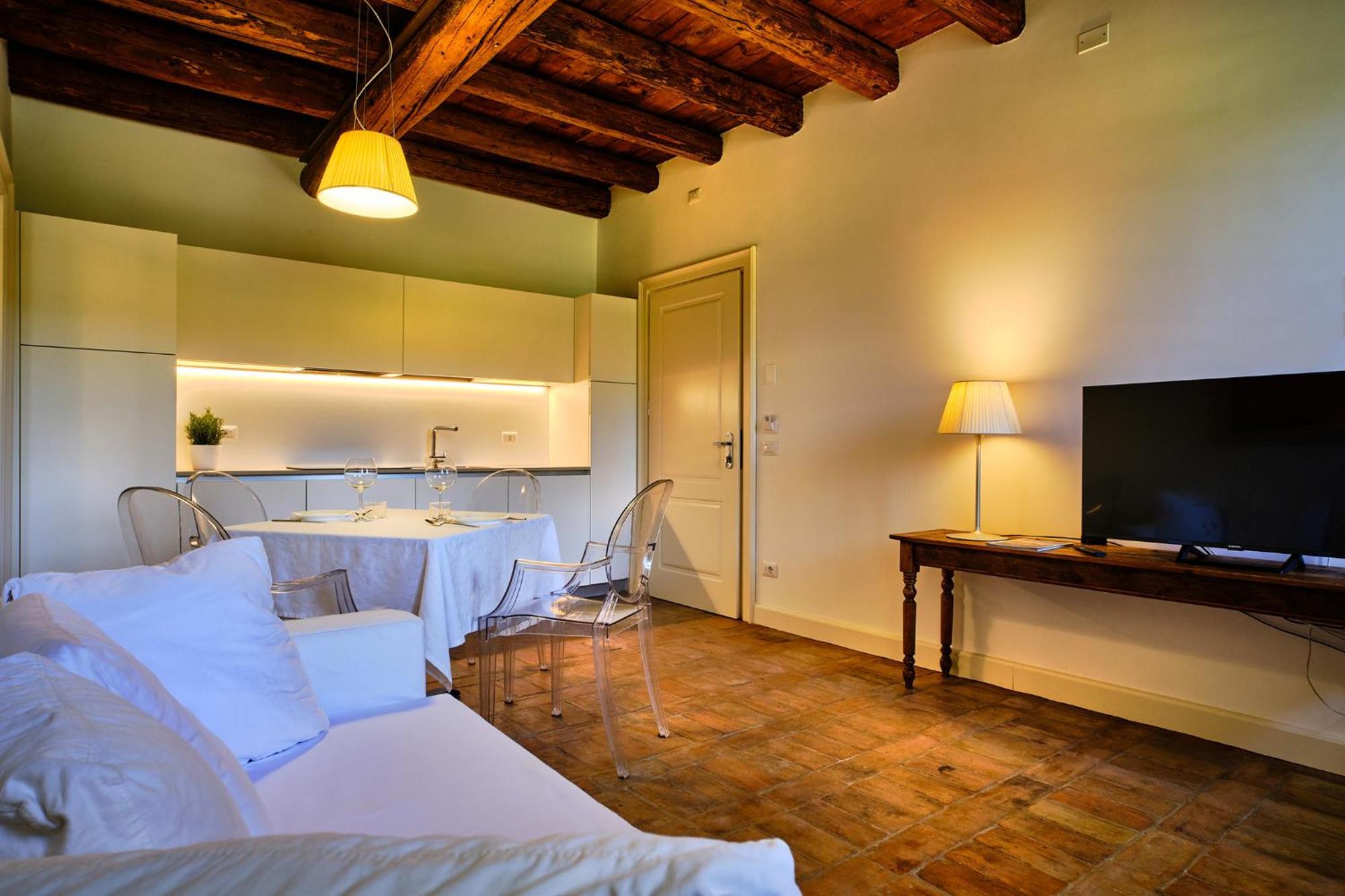 Relais Corte Guastalla Apartments Sona Buitenkant foto