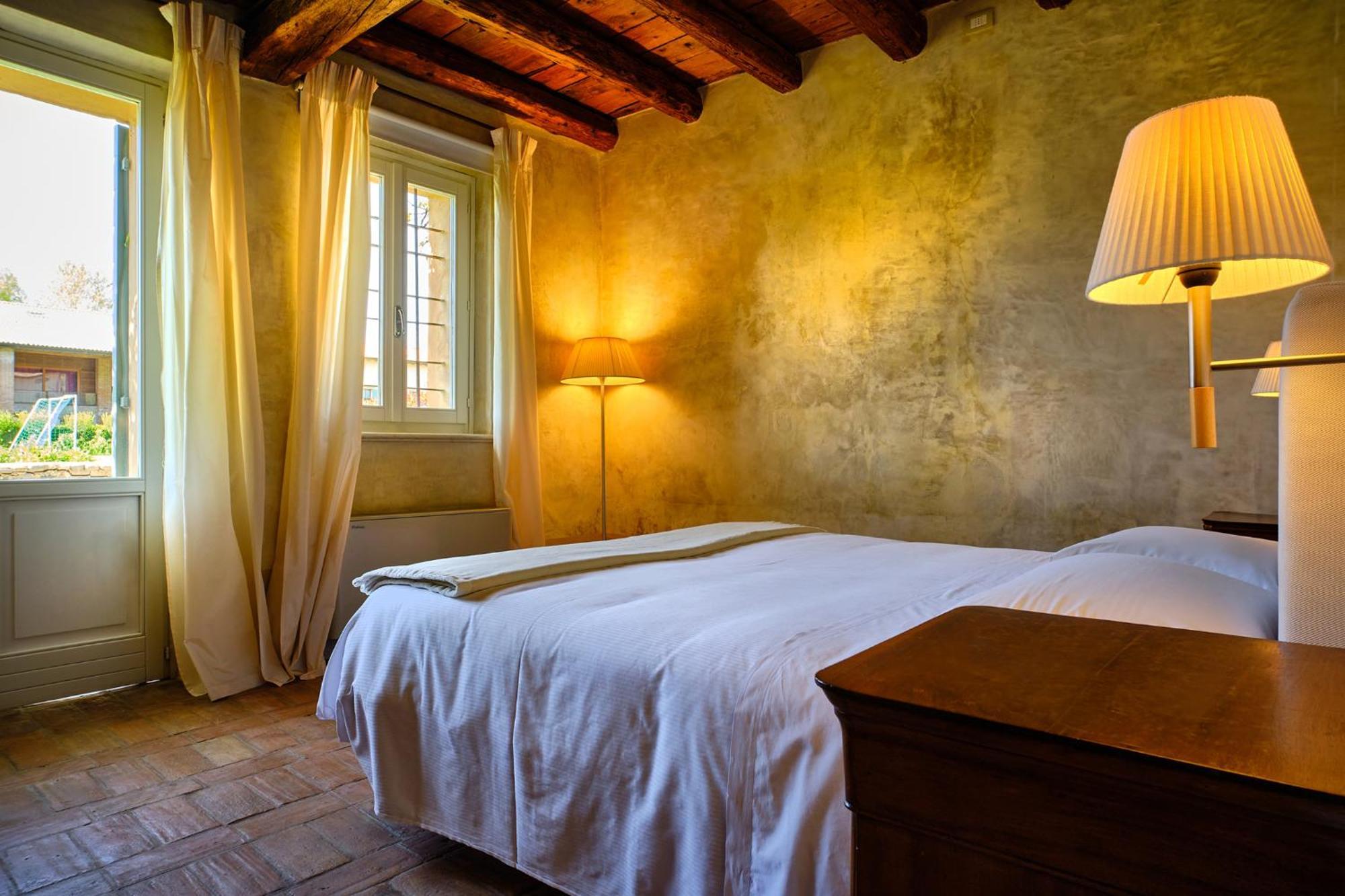 Relais Corte Guastalla Apartments Sona Buitenkant foto